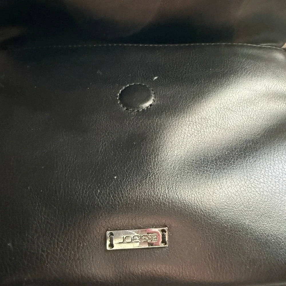 Vegan Leather Crossbody Bag Minimalist Neutral Purse Everyday Chic Classic Black